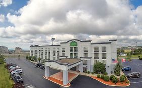 Wingate By Wyndham Erie